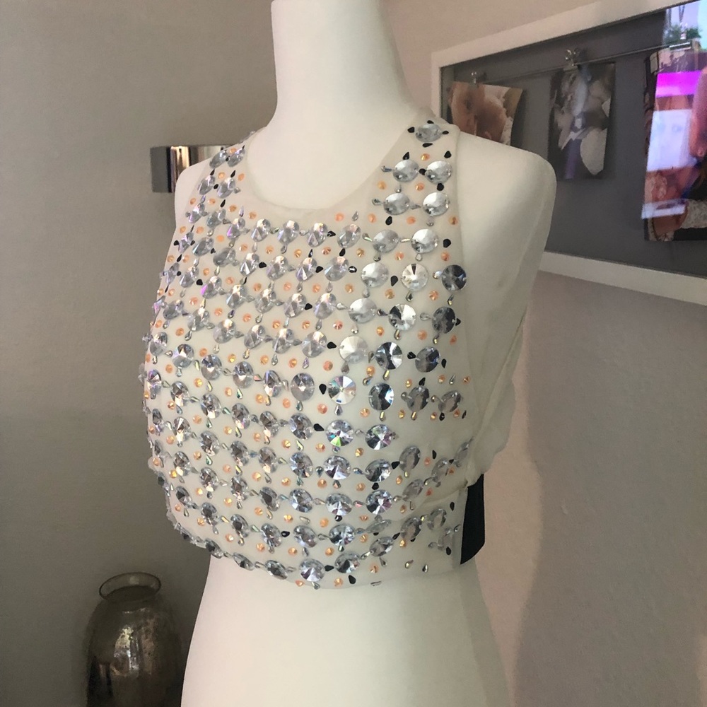 Sexy top size medium